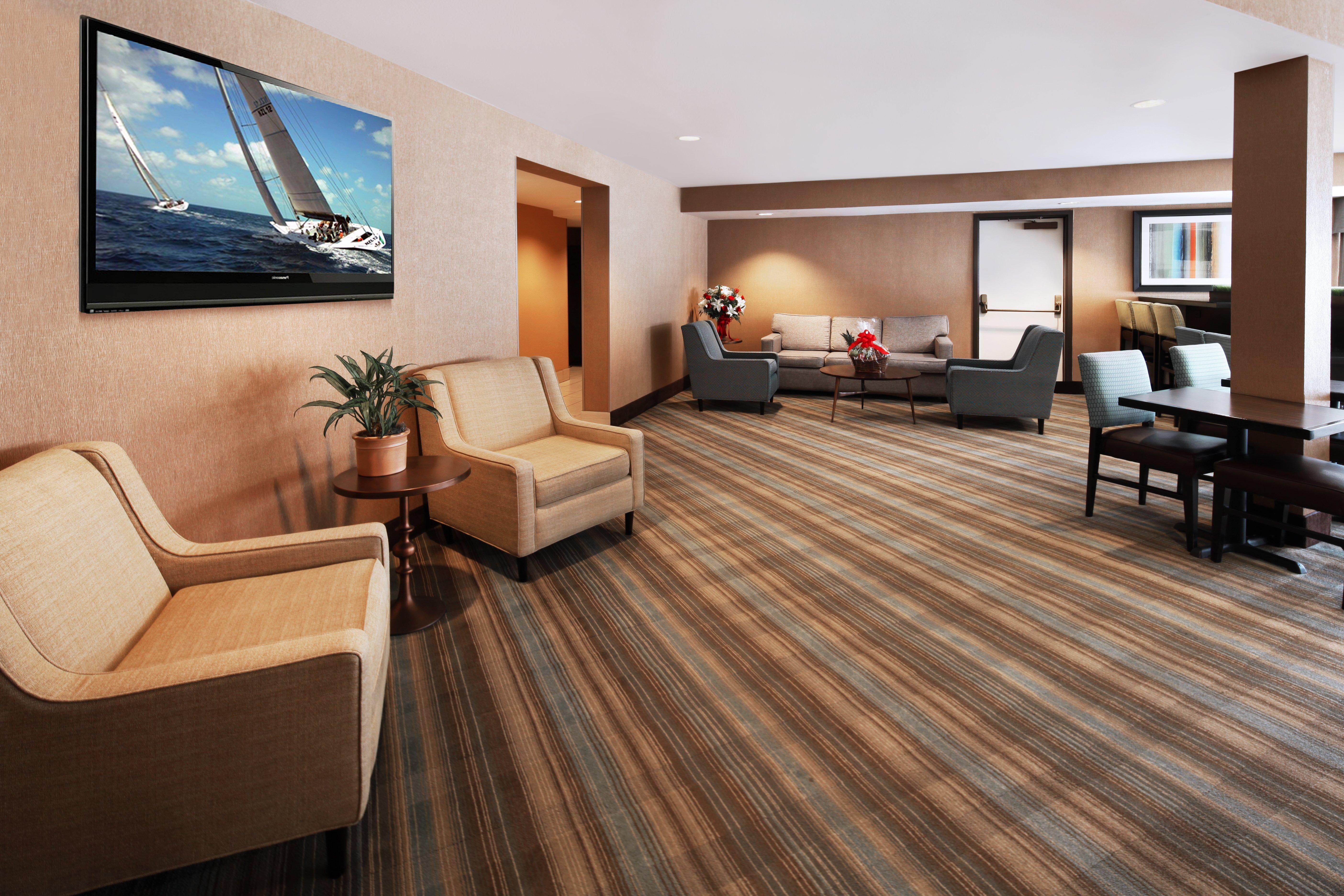 Holiday Inn Express Port Hueneme By Ihg Dış mekan fotoğraf