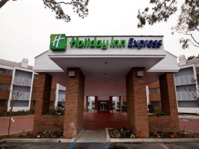 Holiday Inn Express Port Hueneme By Ihg Dış mekan fotoğraf